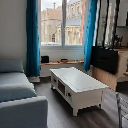 Escapade A Sur Mer-plages Du Debarquement Lion-sur-Mer